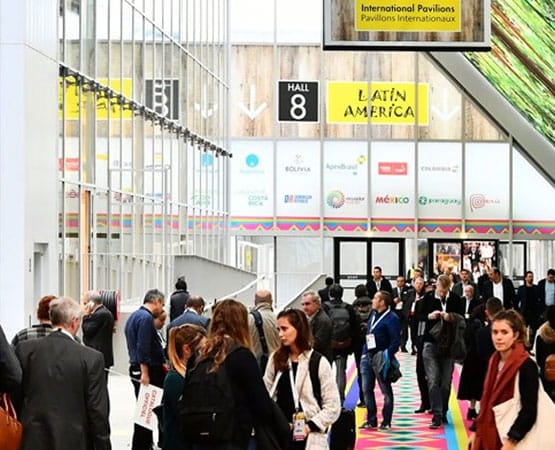 Exhibitors and visitors at SIAL Paris