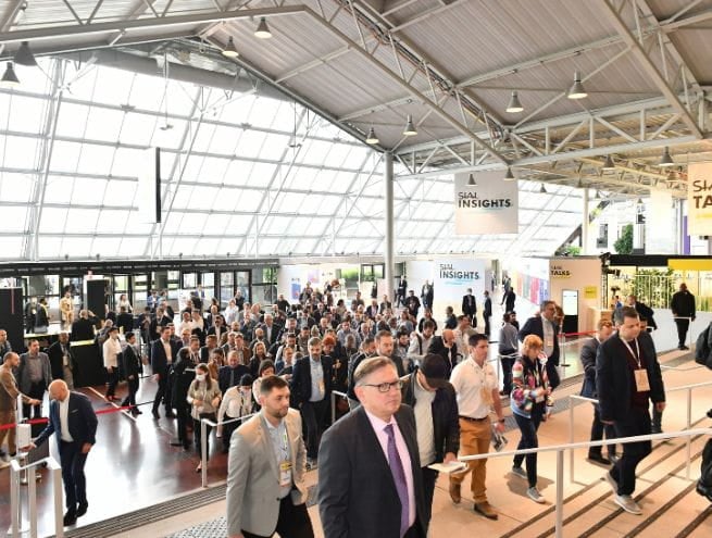 Foule à l'entrée de SIAL Paris