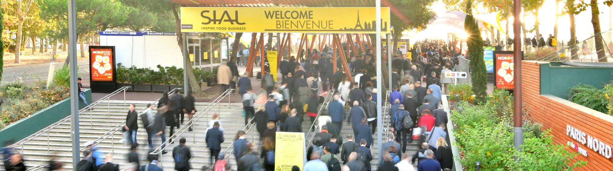 Entrée de SIAL Paris avec de la foule