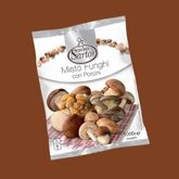 Sachet de champignons surgelés assortis, présentés sur fond uni