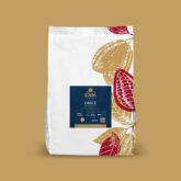 Grand sachet ICAM décoré de motifs de cabosses de cacao rouges et dorées, présenté sur fond beige.