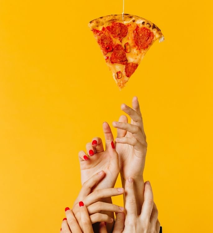 Pepperoni pizza slice
