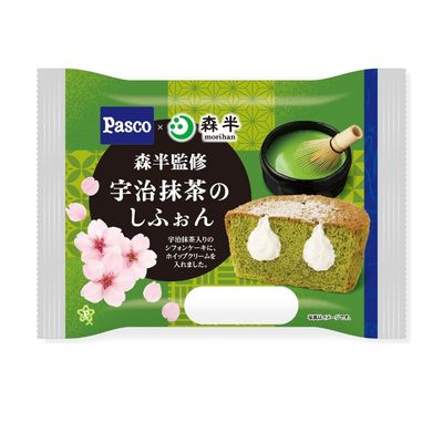 Gâteau japonais au matcha emballé avec visuel de thé vert